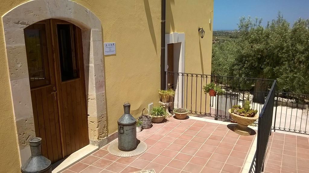 Agriturismo Monte Criscione Avola Exterior foto